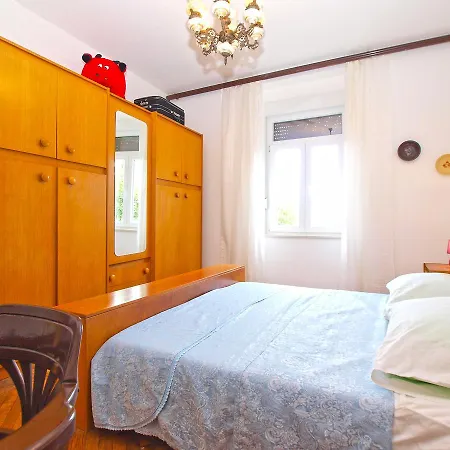 Apartamento Paulina 1347 *