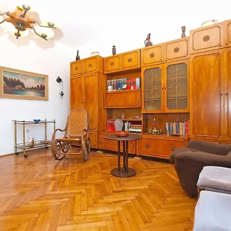 Paulina 1347 Appartement *