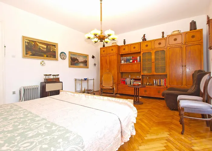 Paulina 1347 Διαμέρισμα Πούλα