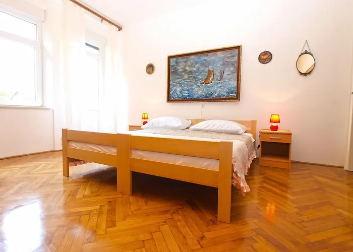 Διαμέρισμα Paulina 1347 *