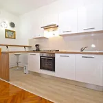 Paulina 1347 דירה פולה