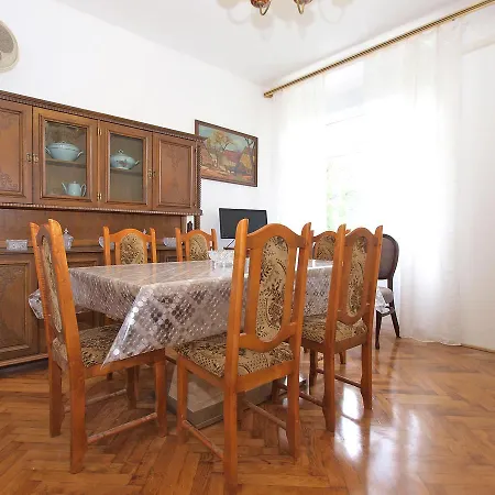 Apartament Paulina 1347 Pula